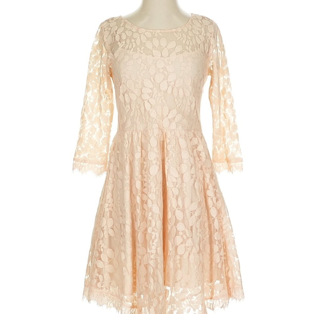 Free People Cream 3/4 Sleeve Lace Overlay V-shaped Fit & Flare A-line
Dress 4